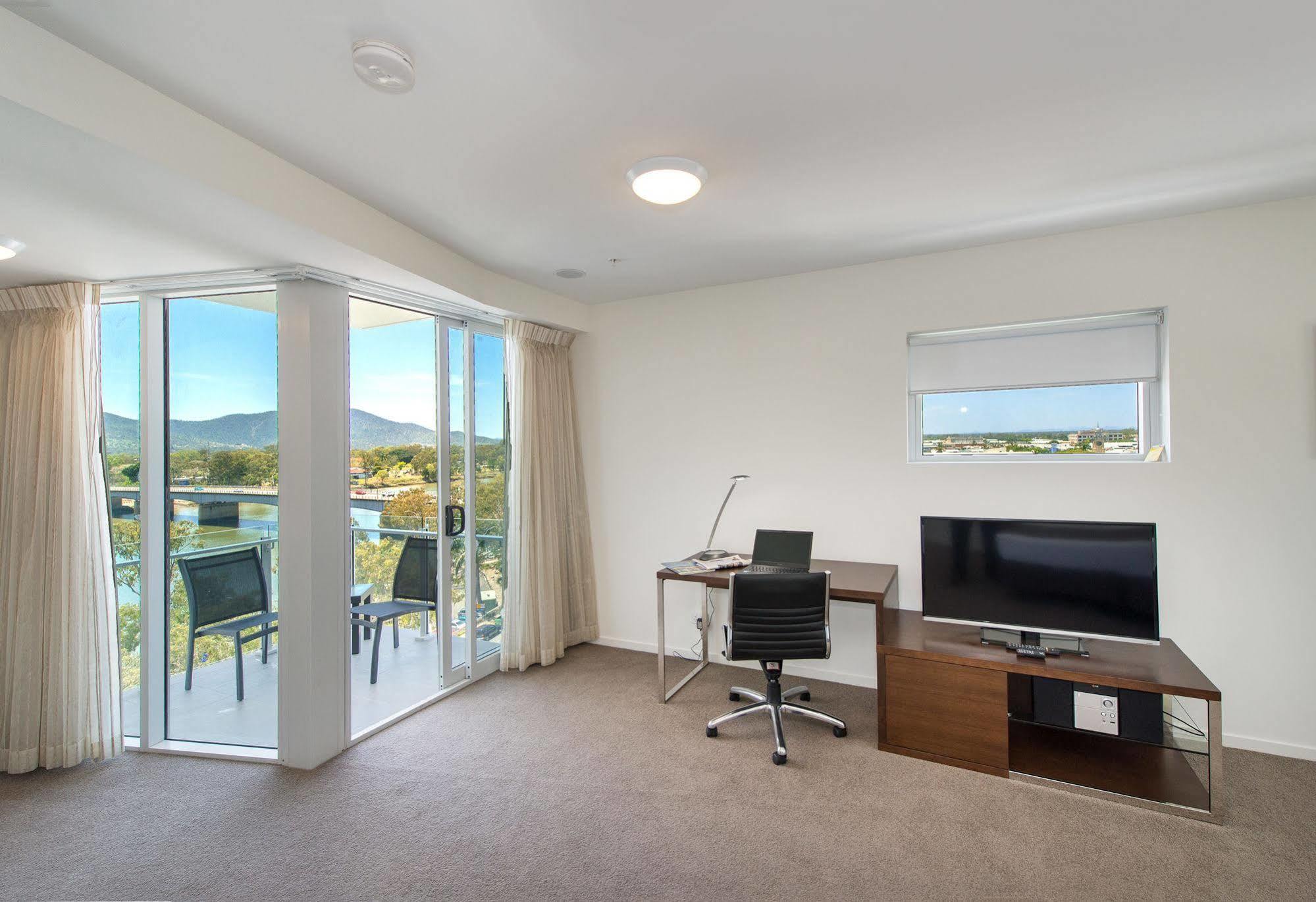 Empire Apartment Hotel Rockhampton Exteriér fotografie