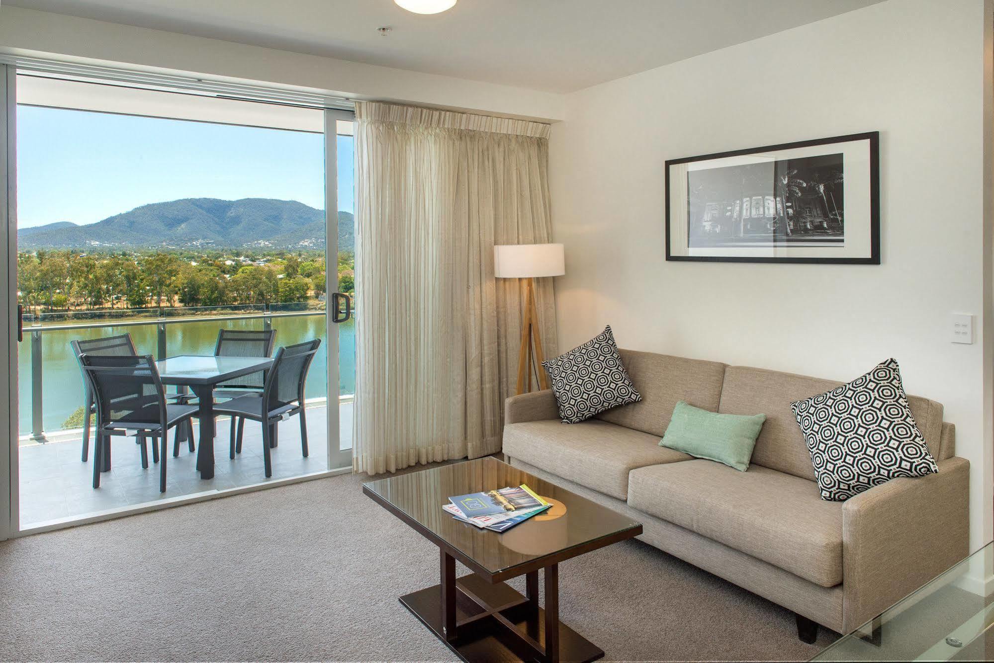 Empire Apartment Hotel Rockhampton Exteriér fotografie